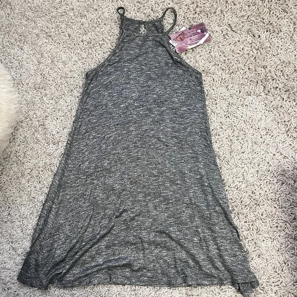 Macy’s dress NWT. Love Fire Gray Dress sz XS, will fit a Small - Picture 4 of 6